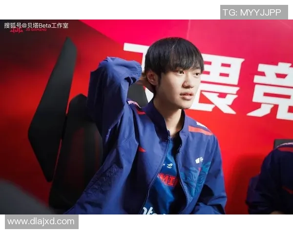 CSGO赛事热议JDG状态引发争议与讨论分析